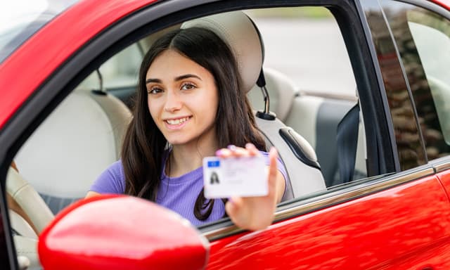 Recuperación de puntos del carnet en Vigo | Autoescuela Alonso